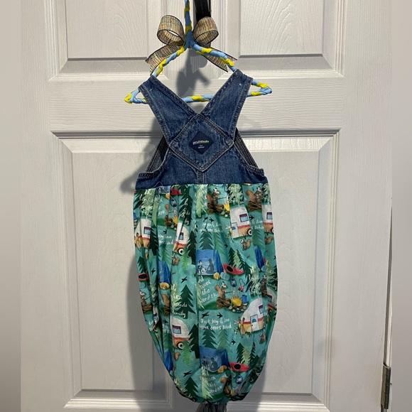 Plastic bag holder and dispenser. - Picture 2 of 7